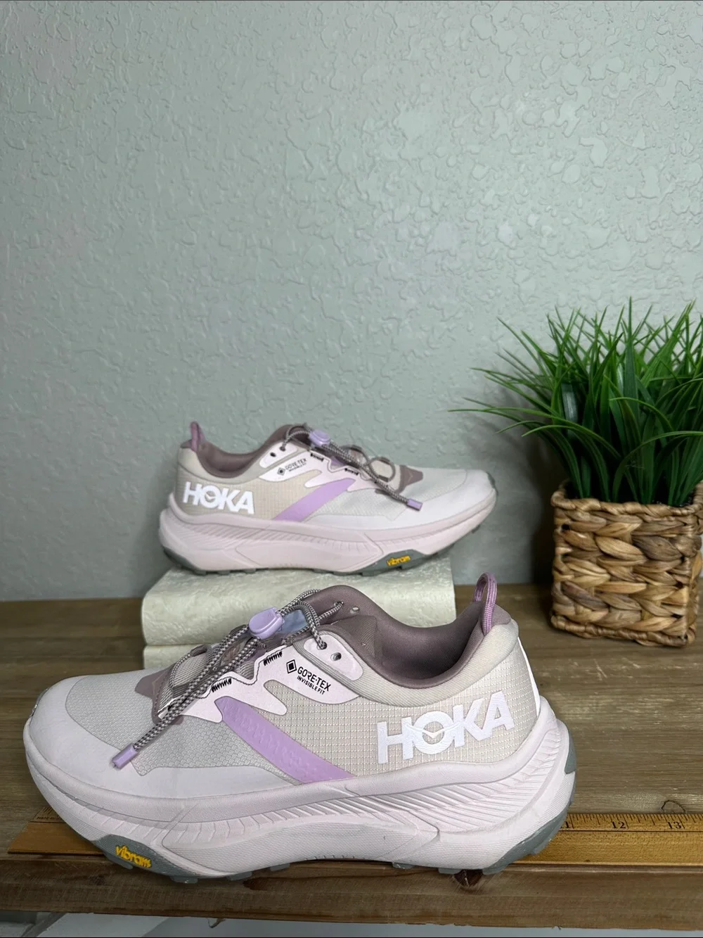 HOKA Women’s Transport GTX Cosmic Pearl light pink sneakers w toggle lase